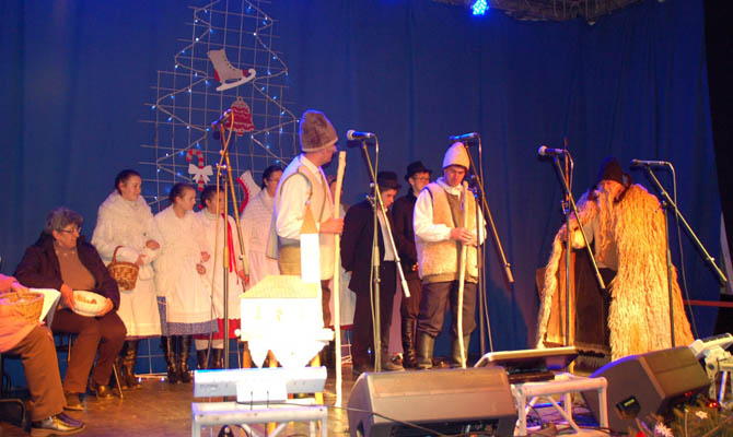 Szenttamási betlehemezők Halason 2016. december 16. képek